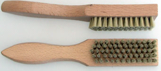 Щетка для зачистки в химчистке и аквачистке. Бежевый, натуральный мягкий ворс 13 мм. Импорт.