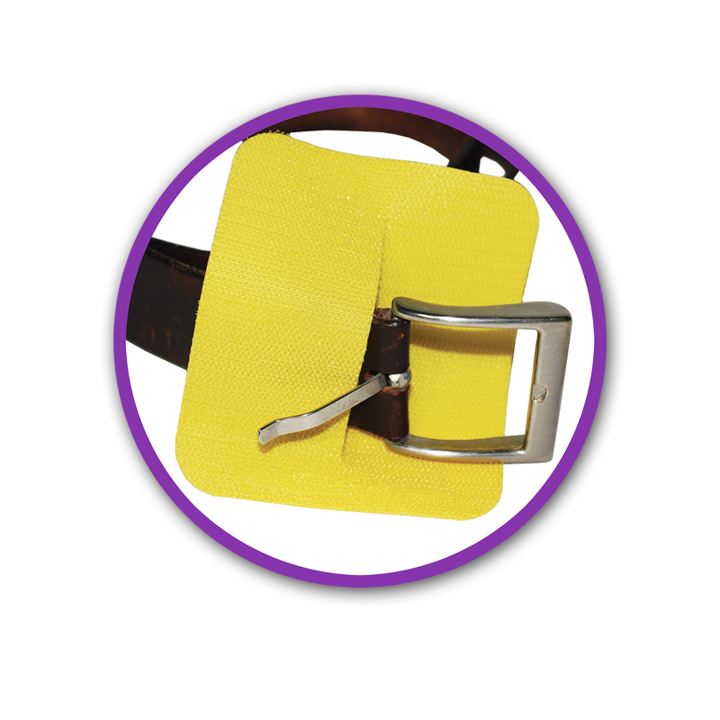 Защита с прорезью на липучке для пряжек. Импорт.